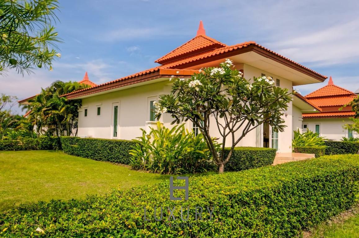 Bali Style 2 Bedroom Villa With Pool - B99 HHQ Eksteriør billede